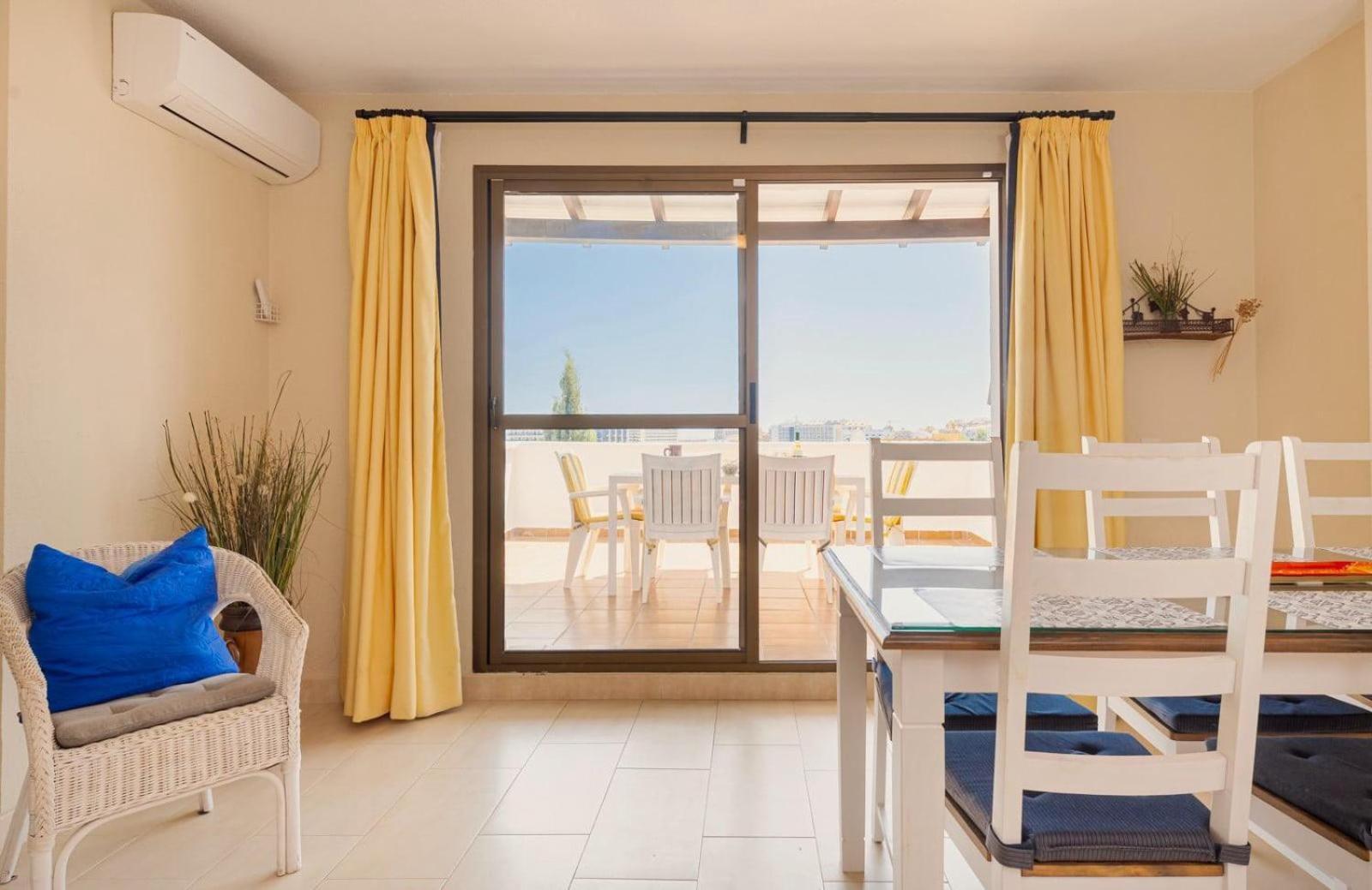 Wonderful 3 Bedroom With Two Spacious Terraces
